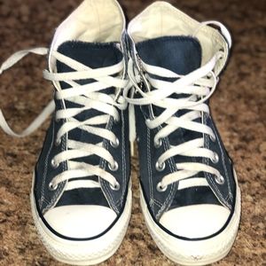 Navy blue hightop converse shoes